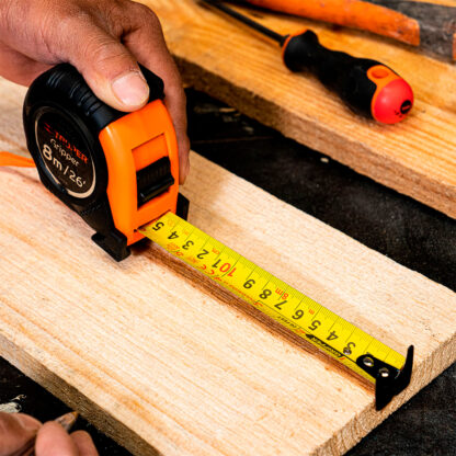 Wincha Gripper 8 m contra impactos TRUPER - Imagen 3