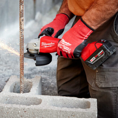 Amoladora De Corte Sin Escobillas M18 DE 4 1/2"/5"Con Interruptor De Paleta Milwaukee - Imagen 3