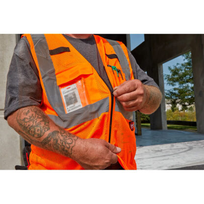 Chaleco de Seguridad de Malla Naranja de Alta Visibilidad Clase 2 con Protección Contra Rupturas Talla L/XL MILWAUKEE - Imagen 3