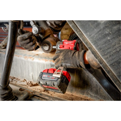 Llave de Impacto Compacta M18 FUEL de 3/8" con Kit de Anillo de Fricción MILWAUKEE - Imagen 4